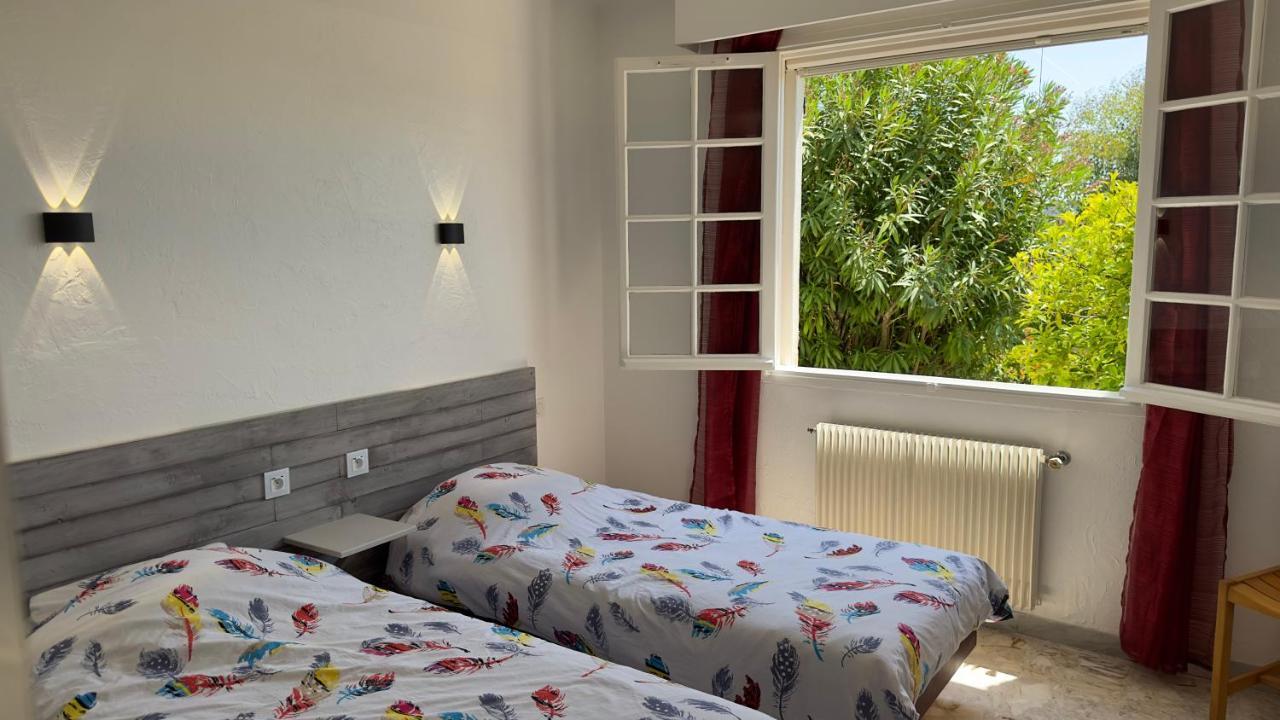Villa Entiere Au Calme Dans Village Provencal Peymeinade 外观 照片