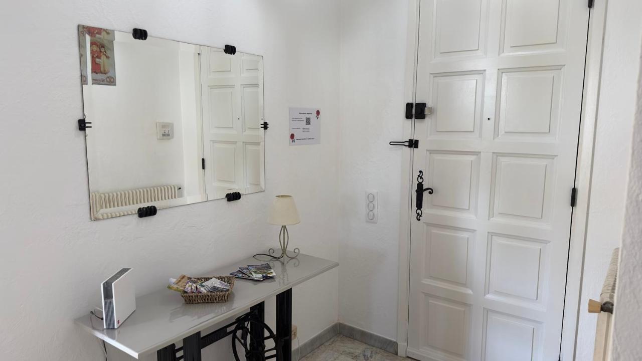 Villa Entiere Au Calme Dans Village Provencal Peymeinade 外观 照片