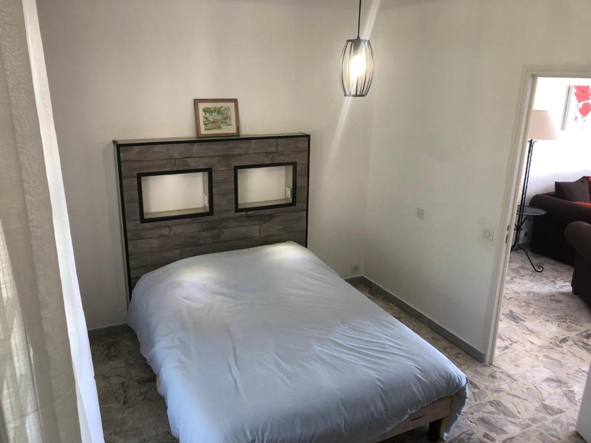 Villa Entiere Au Calme Dans Village Provencal Peymeinade 外观 照片